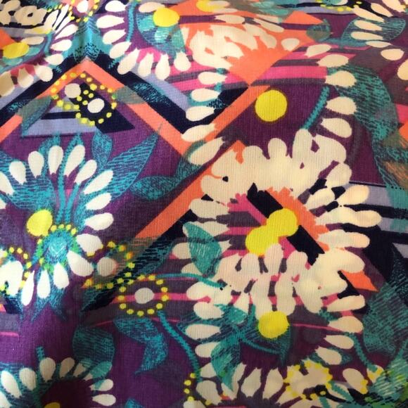 LuLaRoe Bianka abstract open kimono top satin cover-up colorful whimsical 3 - Picture 4 of 4
